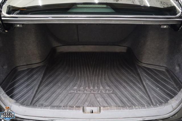 Photo of 2022 Crystal Black Pearl Honda Accord
