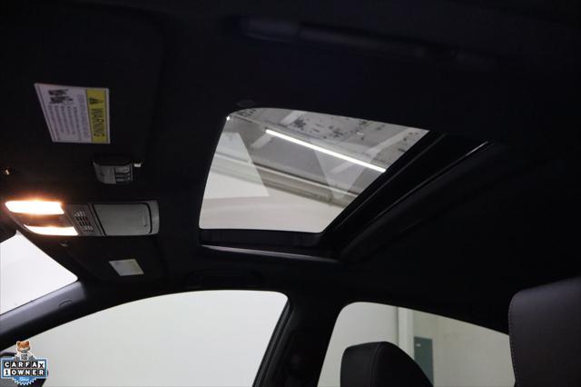 Photo of 2022 Crystal Black Pearl Honda Accord