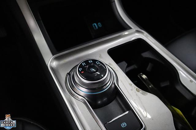 Photo of 2023 Black Metallic Ford Edge