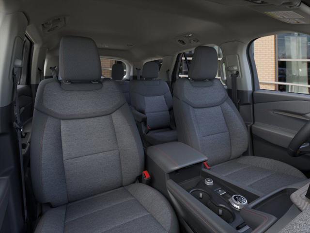 Photo of 2025 White Ford Explorer
