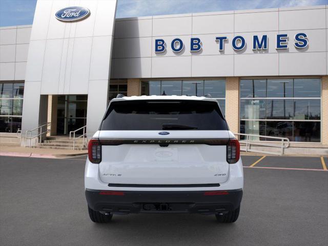 Photo of 2025 White Ford Explorer