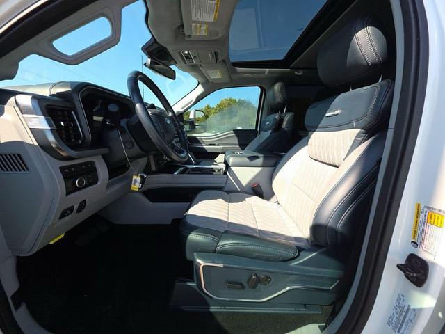 Photo of 2024 Star White Metallic Tri-Coat Ford F-250