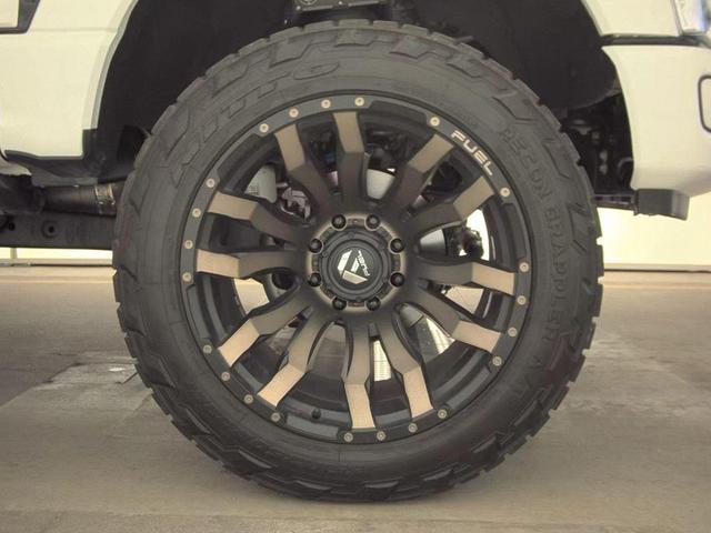 Photo of 2024 Star White Metallic Tri-Coat Ford F-250