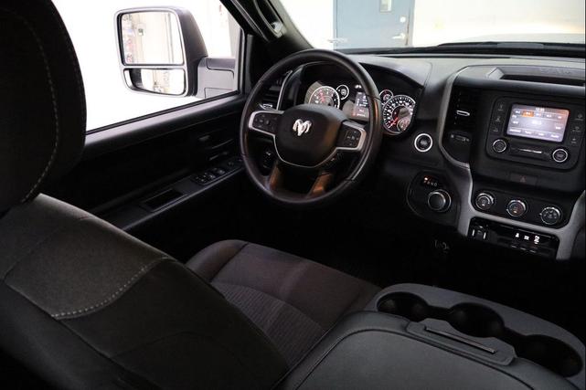 Photo of 2024 Granite Crystal Metallic Clearcoat RAM 2500