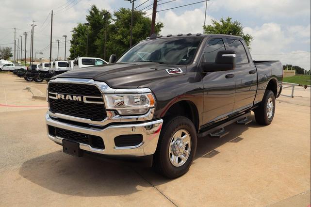 Photo of 2024 Granite Crystal Metallic Clearcoat RAM 2500