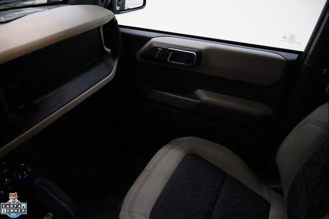 Photo of 2022 Green Metallic Ford Bronco