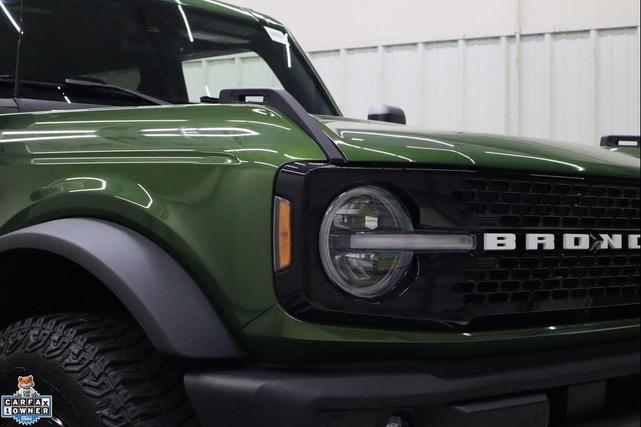 Photo of 2022 Green Metallic Ford Bronco