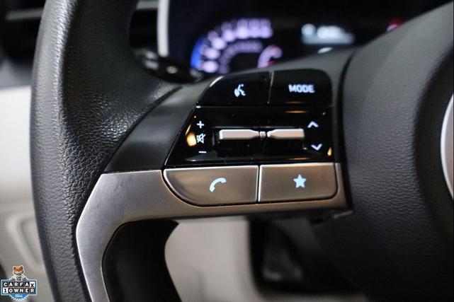 Photo of 2023 White Pearl Hyundai TUCSON