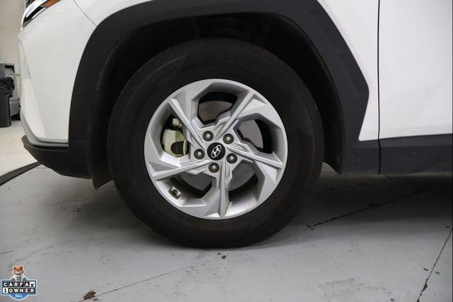 Photo of 2023 White Pearl Hyundai TUCSON