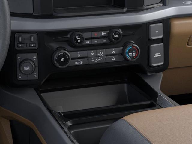 Photo of 2025 Oxford White Ford F-350