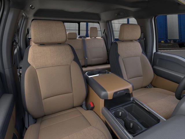 Photo of 2025 Oxford White Ford F-350