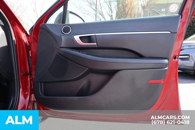 Photo of 2023 Red Hyundai SONATA