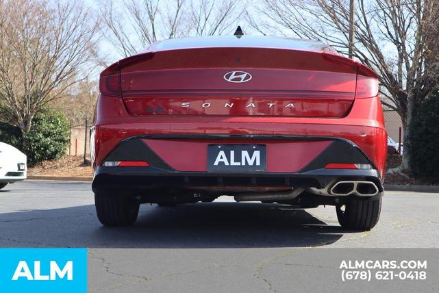 Photo of 2023 Red Hyundai SONATA