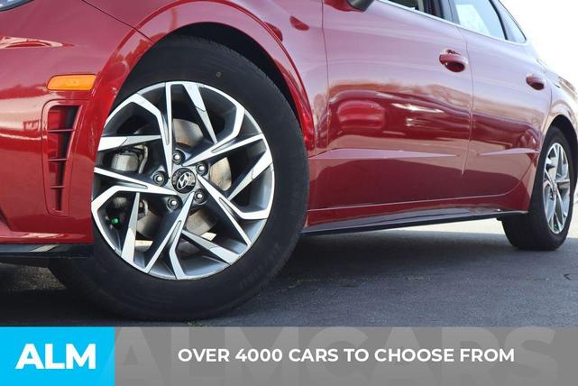 Photo of 2023 Red Hyundai SONATA