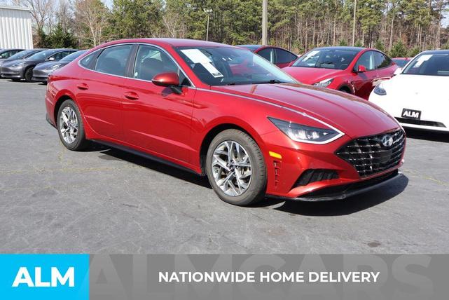Photo of 2023 Red Hyundai SONATA