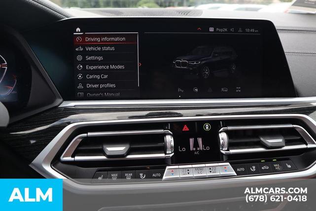 Photo of 2022 Carbon Black Metallic BMW X7