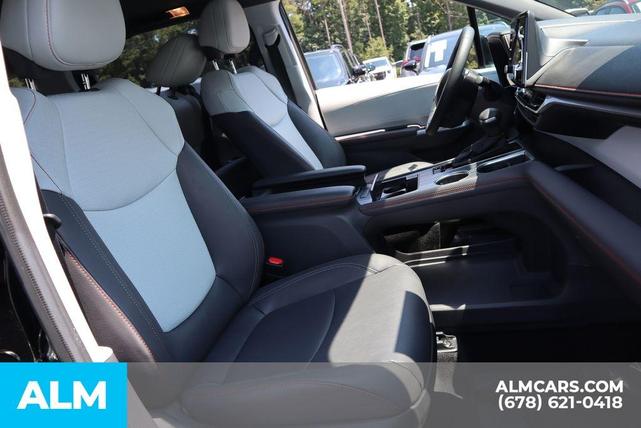 Photo of 2023 Black Toyota Sienna