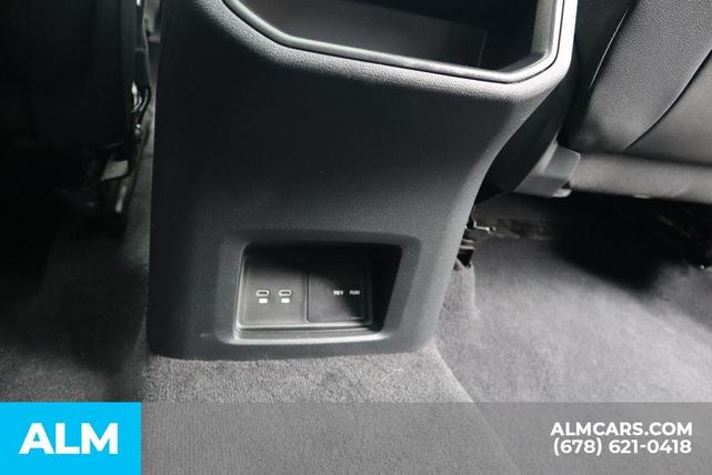 Photo of 2024 Kingfisher Blue Volkswagen Atlas Cross Sport