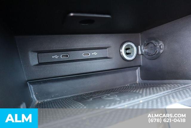 Photo of 2024 Platinum Gray Metallic Volkswagen Taos