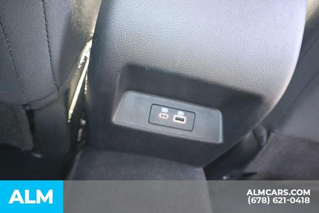 Photo of 2023 Super Black Clearcoat Nissan Altima