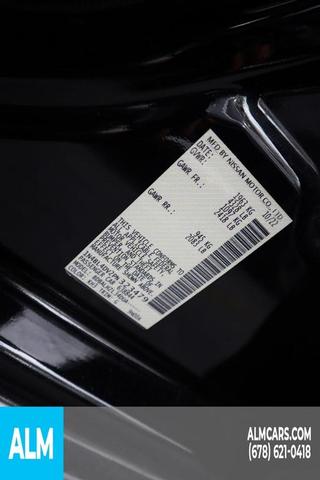 Photo of 2023 Super Black Clearcoat Nissan Altima