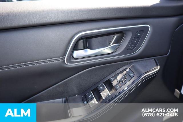 Photo of 2024 Pearl Nissan Rogue