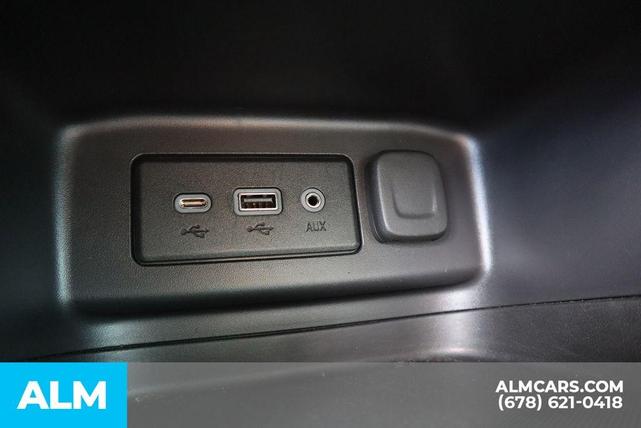 Photo of 2020 Midnight Blue Metallic Chevrolet Equinox