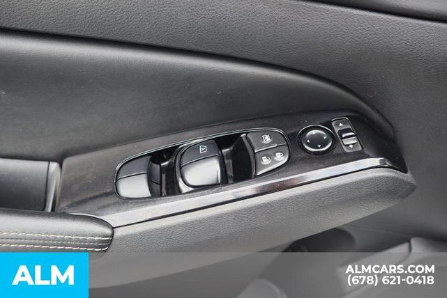 Photo of 2023 Brilliant Silver Metallic Nissan Altima