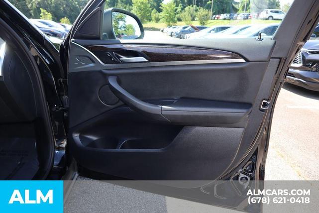 Photo of 2025 Black BMW X4