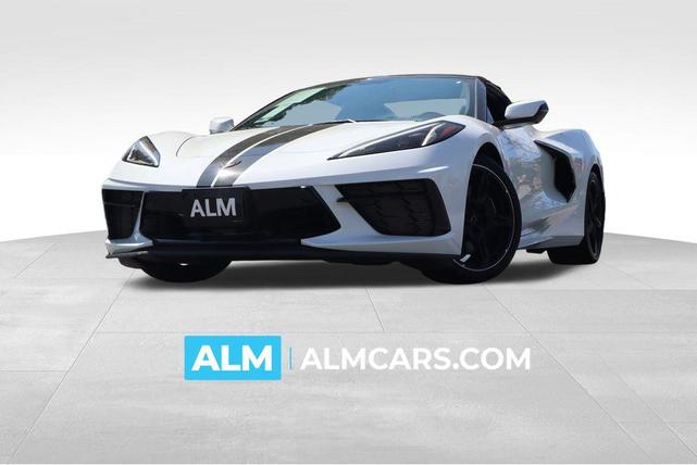 Photo of 2021 White Chevrolet Corvette