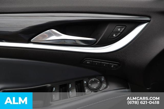 Photo of 2024 Summit White Buick Enclave