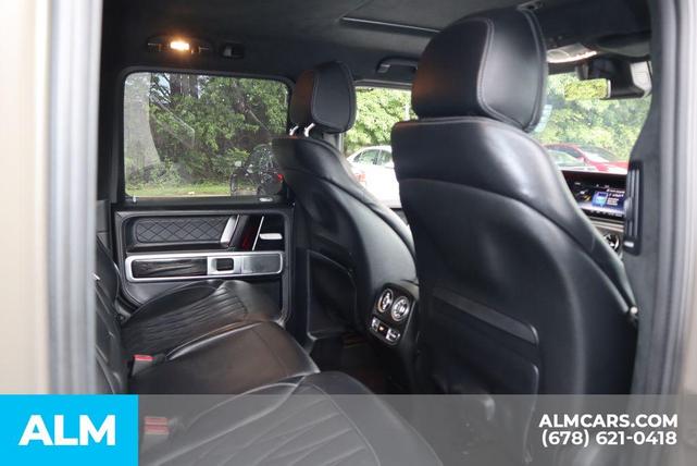 Photo of 2021 G manufaktur Dark Olive Green magno Mercedes-Benz G-Class