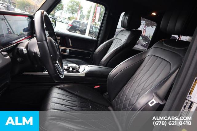 Photo of 2021 G manufaktur Dark Olive Green magno Mercedes-Benz G-Class