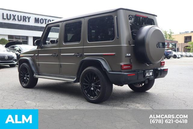 Photo of 2021 G manufaktur Dark Olive Green magno Mercedes-Benz G-Class