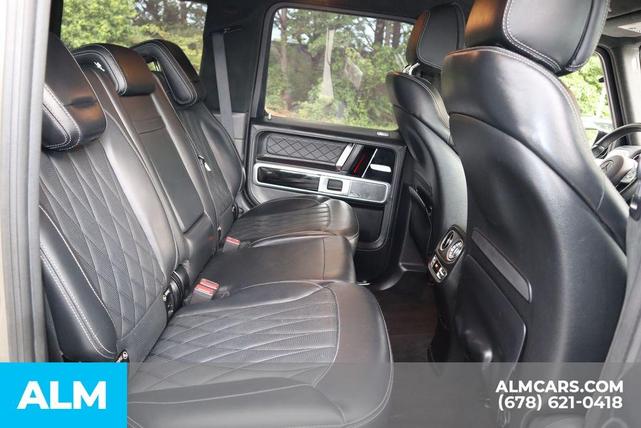 Photo of 2021 G manufaktur Dark Olive Green magno Mercedes-Benz G-Class