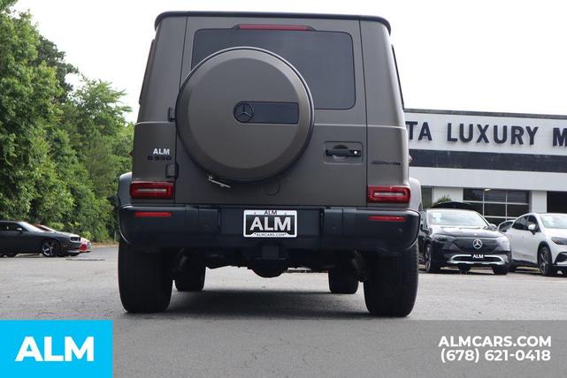 Photo of 2021 G manufaktur Dark Olive Green magno Mercedes-Benz G-Class