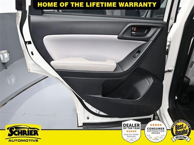 Photo of 2018 Crystal White Pearl Subaru Forester