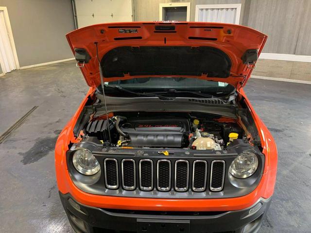 Photo of 2016 Omaha Orange Jeep Renegade