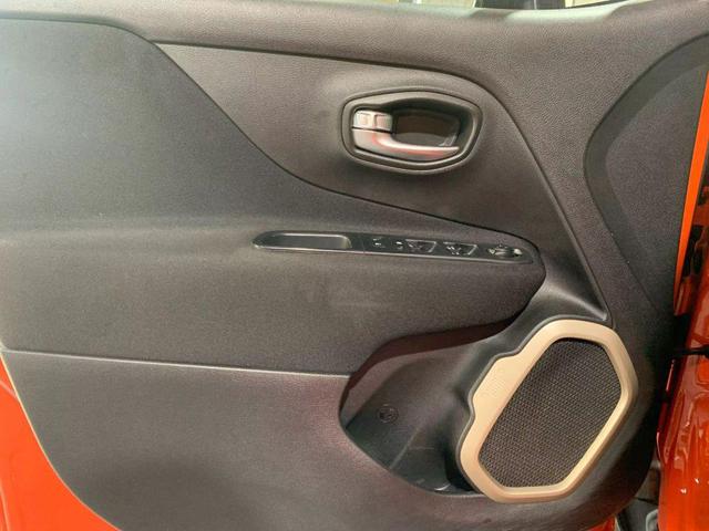 Photo of 2016 Omaha Orange Jeep Renegade
