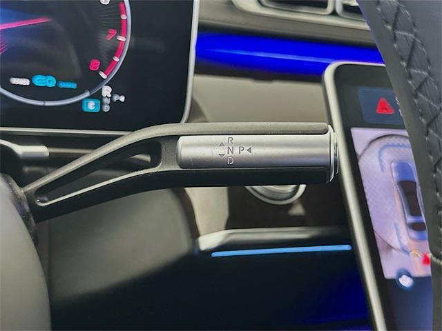 Photo of 2022 Black Mercedes-Benz S-Class