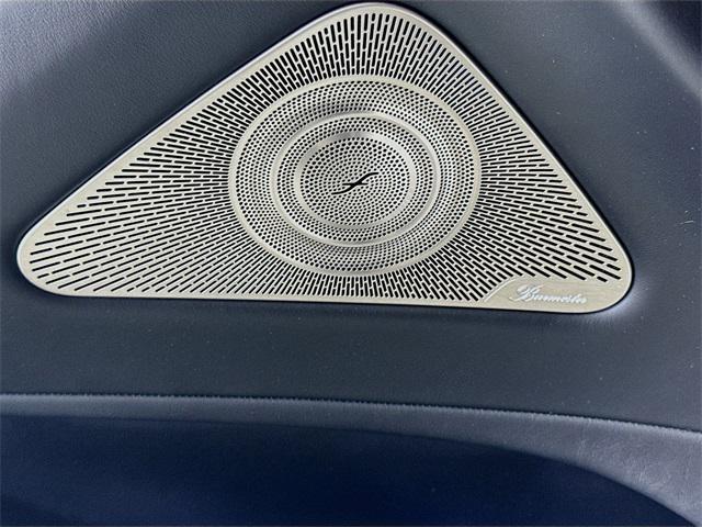 Photo of 2022 Black Mercedes-Benz S-Class