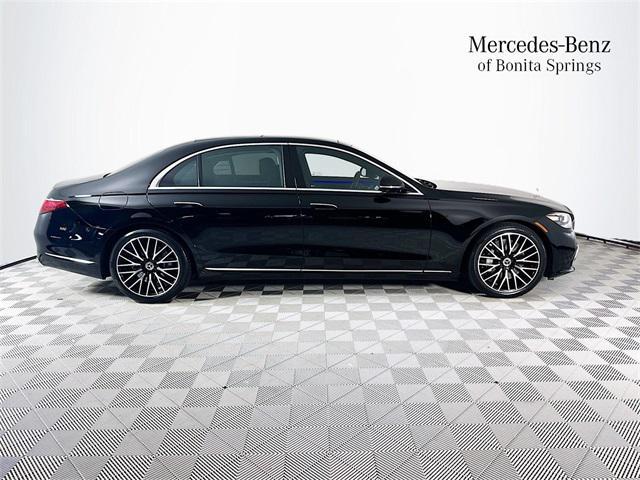 Photo of 2022 Black Mercedes-Benz S-Class