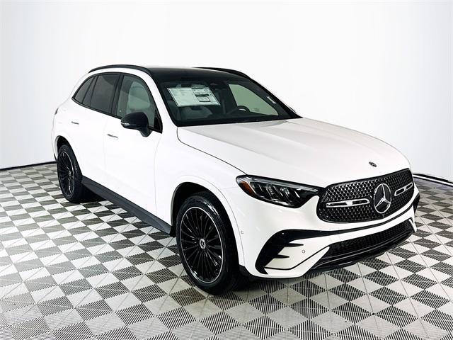 Photo of 2026 Polar White Mercedes-Benz GLC 300