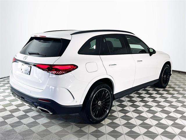Photo of 2026 Polar White Mercedes-Benz GLC 300