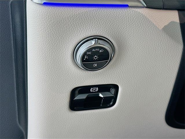 Photo of 2026 Silver Metallic Mercedes-Benz GLC 300