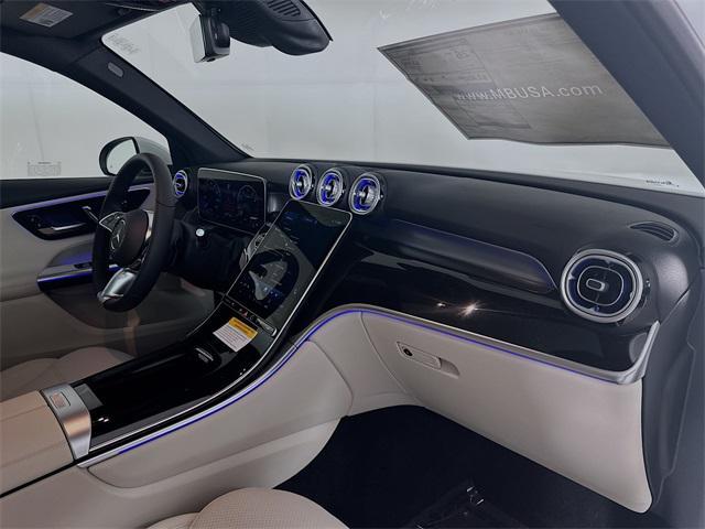 Photo of 2026 Polar White Mercedes-Benz GLC 300