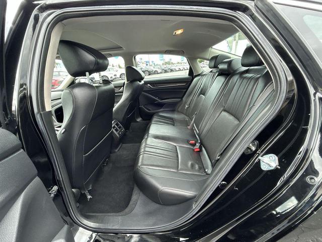 Photo of 2021 Crystal Black Pearl Honda Accord
