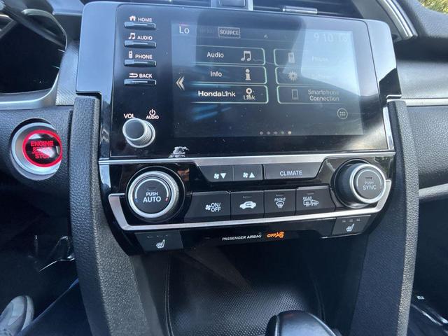 Photo of 2019 Platinum White Honda Civic