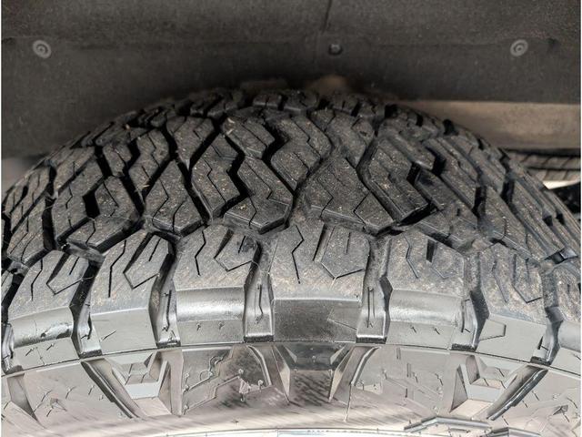 Photo of 2019 Black Chevrolet Silverado 1500