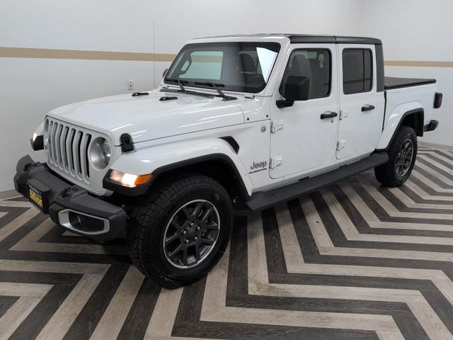 Photo of 2021 Bright White Clearcoat Jeep Gladiator